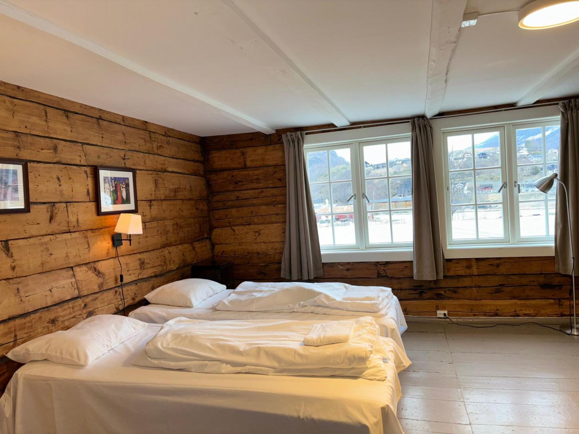 Brekke Gard Hostel Flam Exterior photo