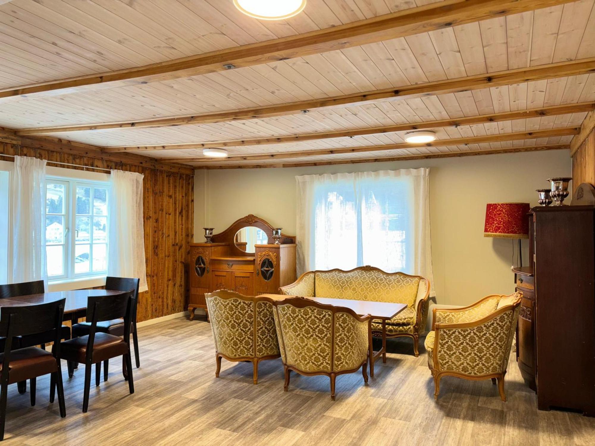 Brekke Gard Hostel Flam Exterior photo